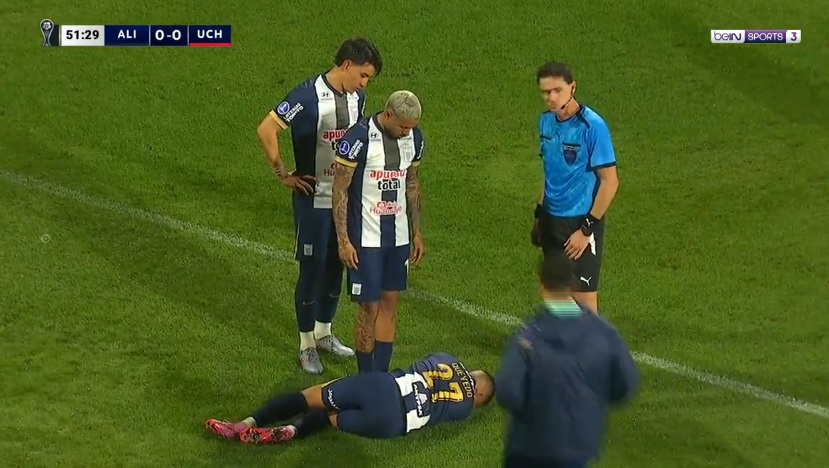 Quevedo golpeado.