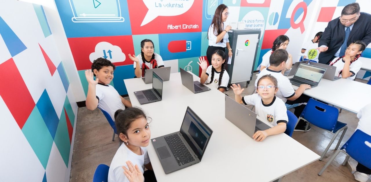 Proponen uso de la IA en todos los colegios del Per.