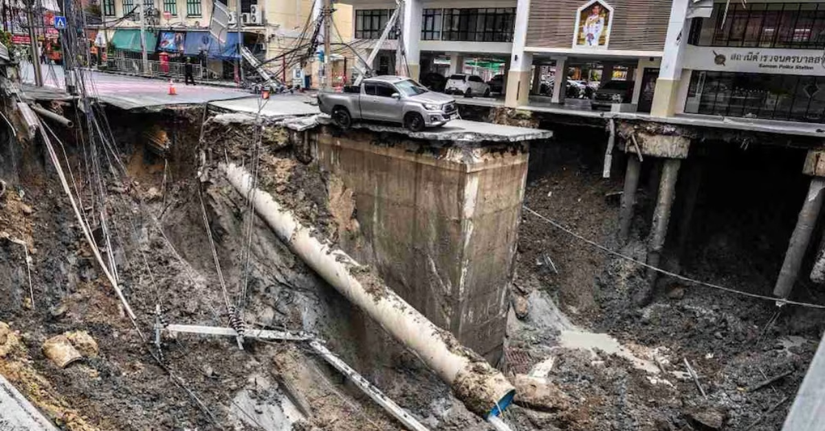 Tailandia: Un GRAN socavón provocó destrozos en plena ciudad de Bangkok
