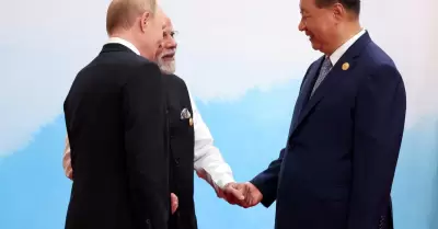 Xi Jinping, Vladimir Putin y Narendra Modi en la OCS 25'