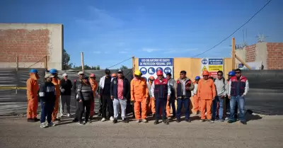 Obreros reclaman despidos arbitrarios