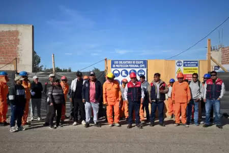 Obreros reclaman despidos arbitrarios