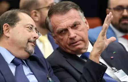 Jair Bolsonaro podra recibir hasta 43 aos de crcel.
