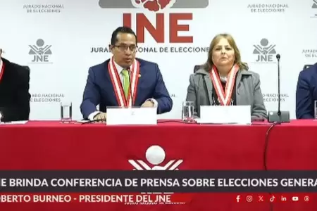Conferencia de prensa del Pleno del JNE.