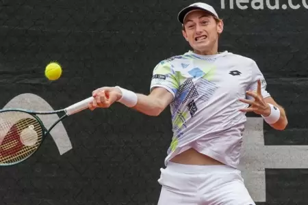 Ignacio Buse se clasific a las semifinales del Challenger 125 de Sevilla.
