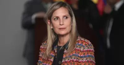 María del Carmen Alva pide explicación del Gobierno respecto al penal 'El Frontó