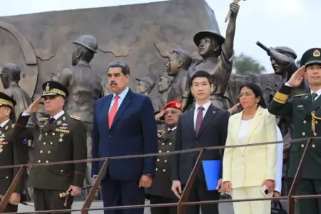 Venezuela inaugura monumento conmemorativo a China