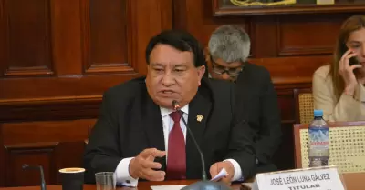 Congresista José Luna Gálvez