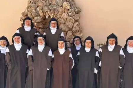 Monjas carmelitas huyen del pas por extorsin