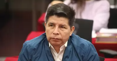 Congreso admitió a trámite denuncia constitucional conta Castillo
