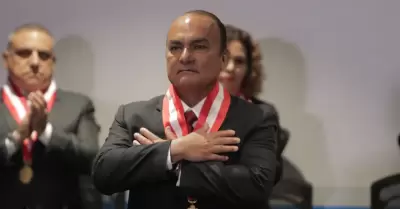 Gino Ríos fue ratificado como presidente de la JNJ.