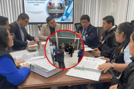 Fiscala realiza diligencia en Presidencia de EsSalud