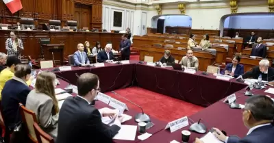 Congresistas podrn realizar proselitismo poltico en campaa electoral.