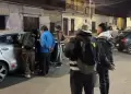 Arequipa: Polica captura a dos presuntos ladrones con cinco celulares robados en taxi falso