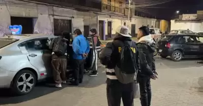 Capturan a roba celulares en Arequipa