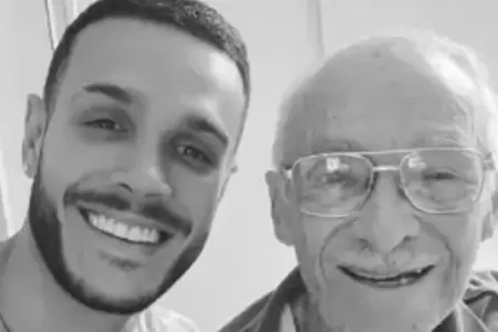 Mario Irivarren lamenta la muerte de su abuelo