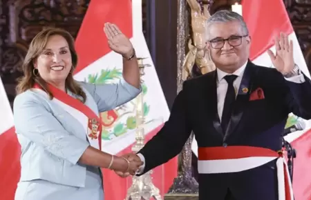 Ministro del Ambiente respalda archivo de denuncia contra Dina Boluarte.