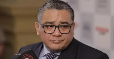 Américo Gonza pide censurar a Juan José Santivañez.
