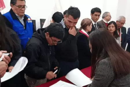 Autoridades y estudiantes de la UNMSM acuerdan levantar toma en ciudad universit