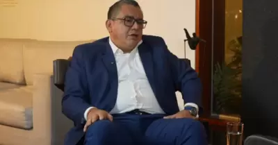 Santiváñez advierte acciones legales contra jueces que no apliquen Ley de Amnist