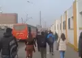 Caos en la Av. Grau: Pasajeros tienen que caminar hasta cinco cuadras para poder tomar un bus