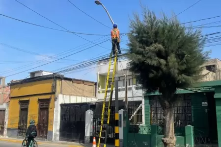 Denuncian robo de cables de energa elctrica en Tacna.