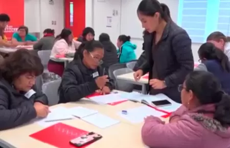 Alicorp y Exitosa capacitan a lderes de ollas comunes.