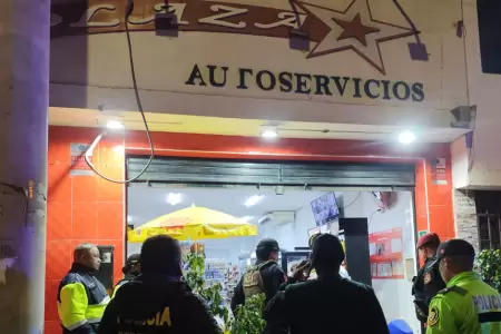 Delincuentes armados asaltan centro comercial en Huacho