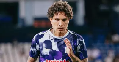 Paolo Guerrero no llegaría para duelo de ida ante U. de Chile.