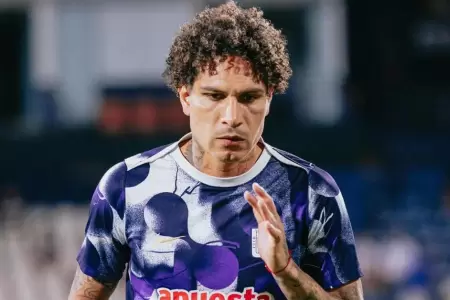 Paolo Guerrero no llegara para duelo de ida ante U. de Chile.
