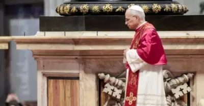 Papa Len XIV expulsa a dicono por abuso de menores