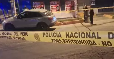Asesinan a madre frente a sus hijas en Comas