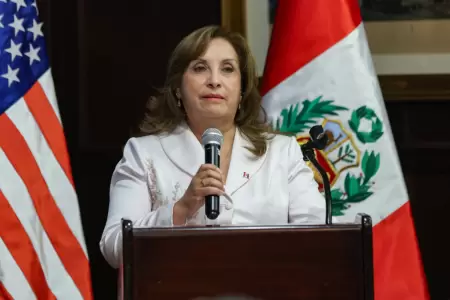 Boluarte "aclara" muertes en protestas ante empresarios para pedirles invertir