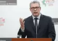 Ministro Morgan Quero respondi a cuestionamientos por gastos en su despacho: "Todo esto es trasparente"