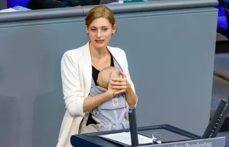 Diputada alemana hace histrico discurso en Parlamento Alemn