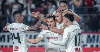 Universitario derrot 3-2 a Cusco FC y se mantiene como lder del Clausura