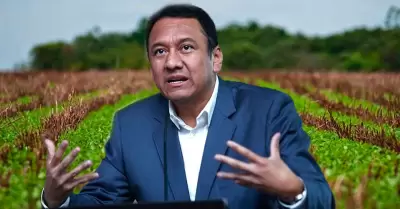 ngel Manero afirma que el agro es prioridad.