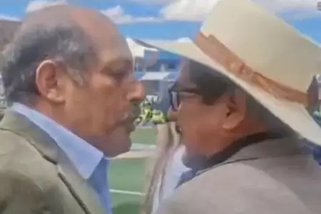 Agresin del congresista Hctor Valer a periodista de Puno.