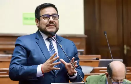 Carlos Zeballos