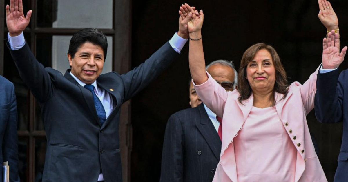 Dina Boluarte fue traicionada por el Congreso como ella lo hizo con Pedro Castillo, señala Gilbert Violeta