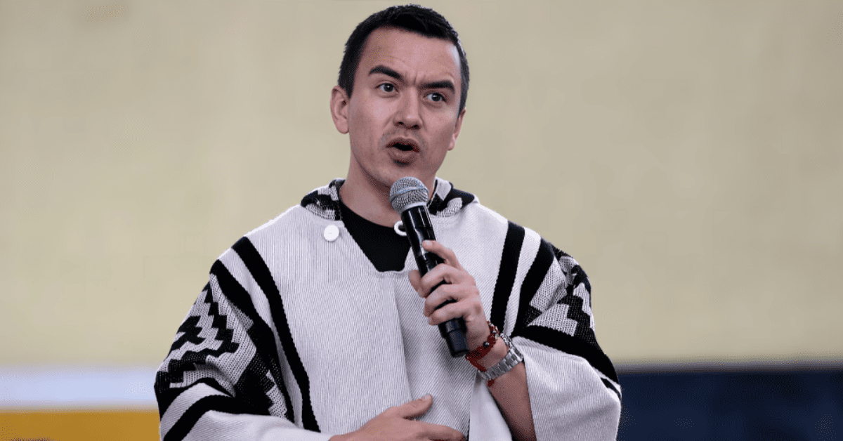 Daniel Noboa, presidente de Ecuador, denuncia intento de envenenamiento durante acto público
