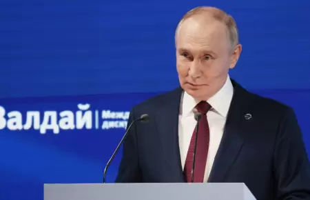 Vladimir Putin durante asamblea en Valdai.