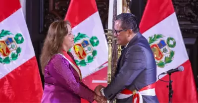 Renuncia de Santiváñez habría sido "programada" con la presidenta Boluarte, seña
