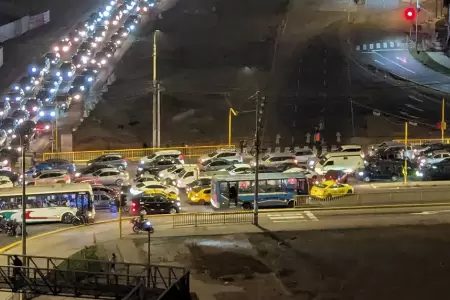 Usuarios tardan ms de 30 minutos en cruzar la nueva Va Expresa Sur.
