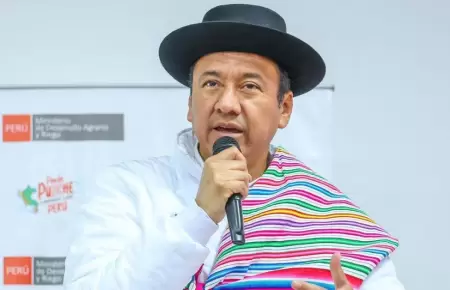 Ministro de Agricultura, ngel Manero.