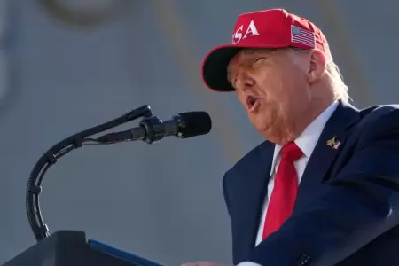 Trump durante el 250 aniversario de la Marina estadounidense.