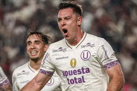 Diego Churn celebrando su gol ante Juan Pablo II.