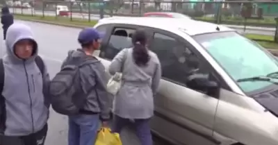 Colectivos en el Callao suben sus tarifas por el paro de transportistas.