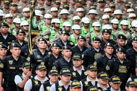Polica Nacional del Per