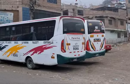 'Huscar' y 'La Roma' paralizan servicios